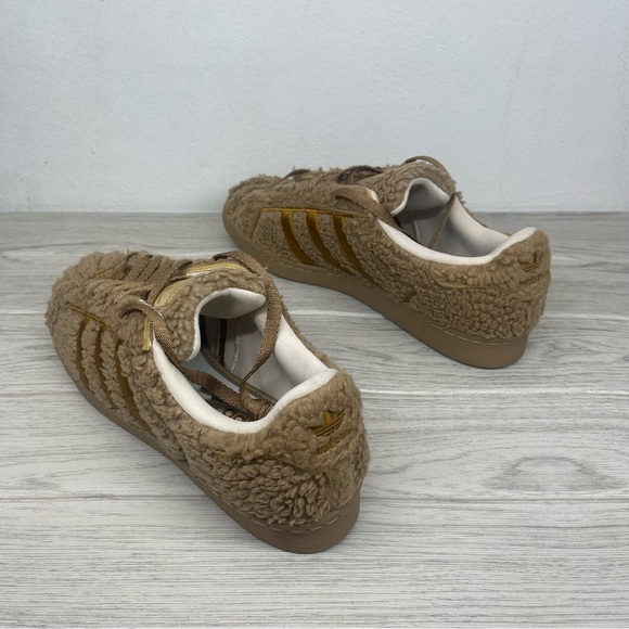 Adidas Superstar Conchas Furry Shoes Chocolate Brown Mens ID1636 Size 10 - Picture 7 of 9